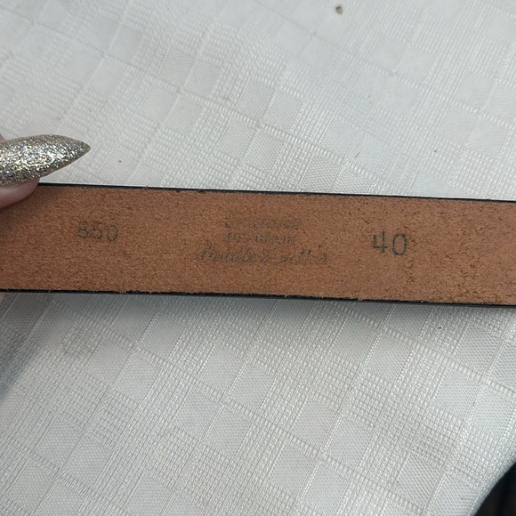 Vintage Kerr's Natl. Capital Gun Club Buckle Leather Belt and Pouch in black - Picture 9 of 10